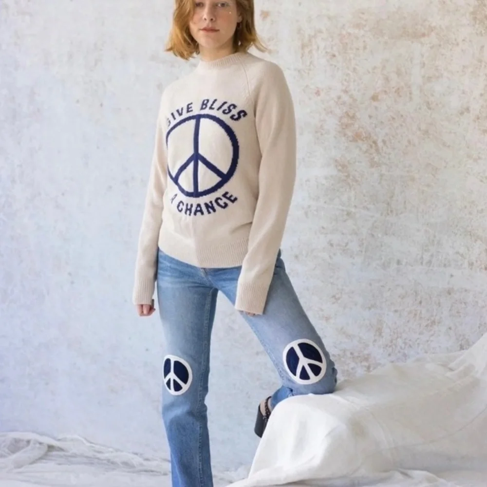 Bliss and Mischief Peace Sign Patch Embroidered Denim Jeans Size 25 NWOT - RARE! - Picture 3 of 12
